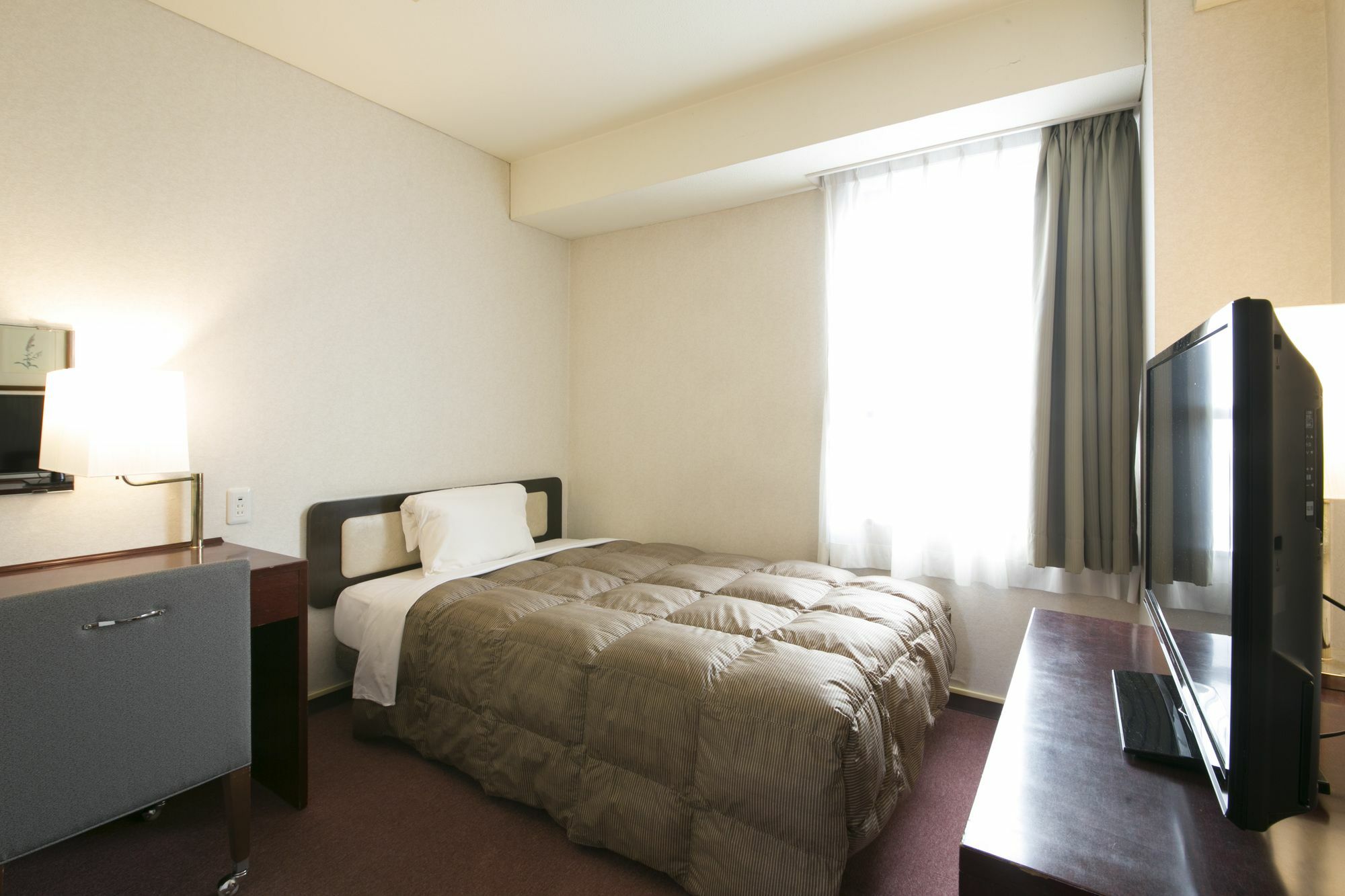 S-plus Peace Park Hotel